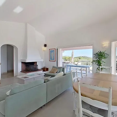 Lorinadu Panoramic View Of Sea And Mountain Villa