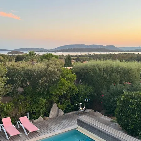 Lorinadu Vue A 800m A Pied