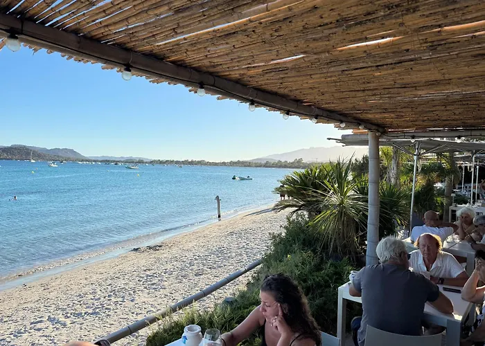 Vila Lorinadu Vue A 800m A Pied *